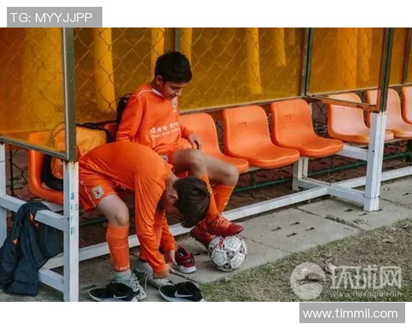 足球球星私人助理如何管理日常事务和保护球员隐私的幕后故事