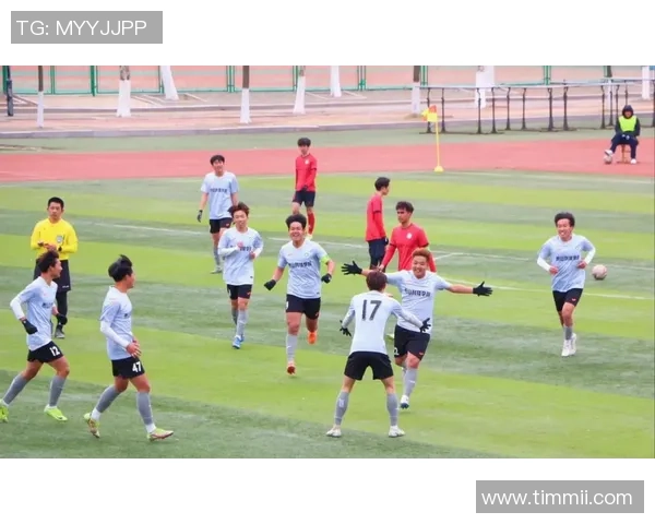 退役足球明星集结友谊赛阵容名单曝光 足坛传奇同场竞技精彩纷呈